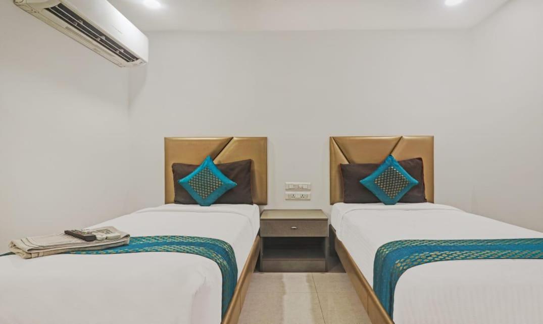 Hotel Ssr Grand Hyderabad Eksteriør bilde