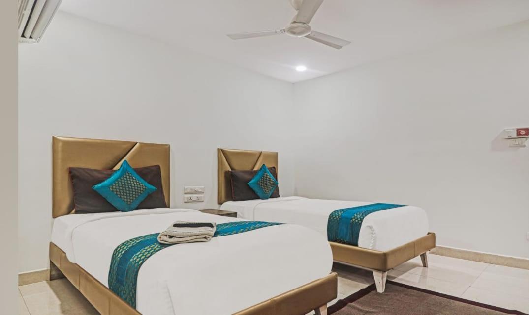 Hotel Ssr Grand Hyderabad Eksteriør bilde