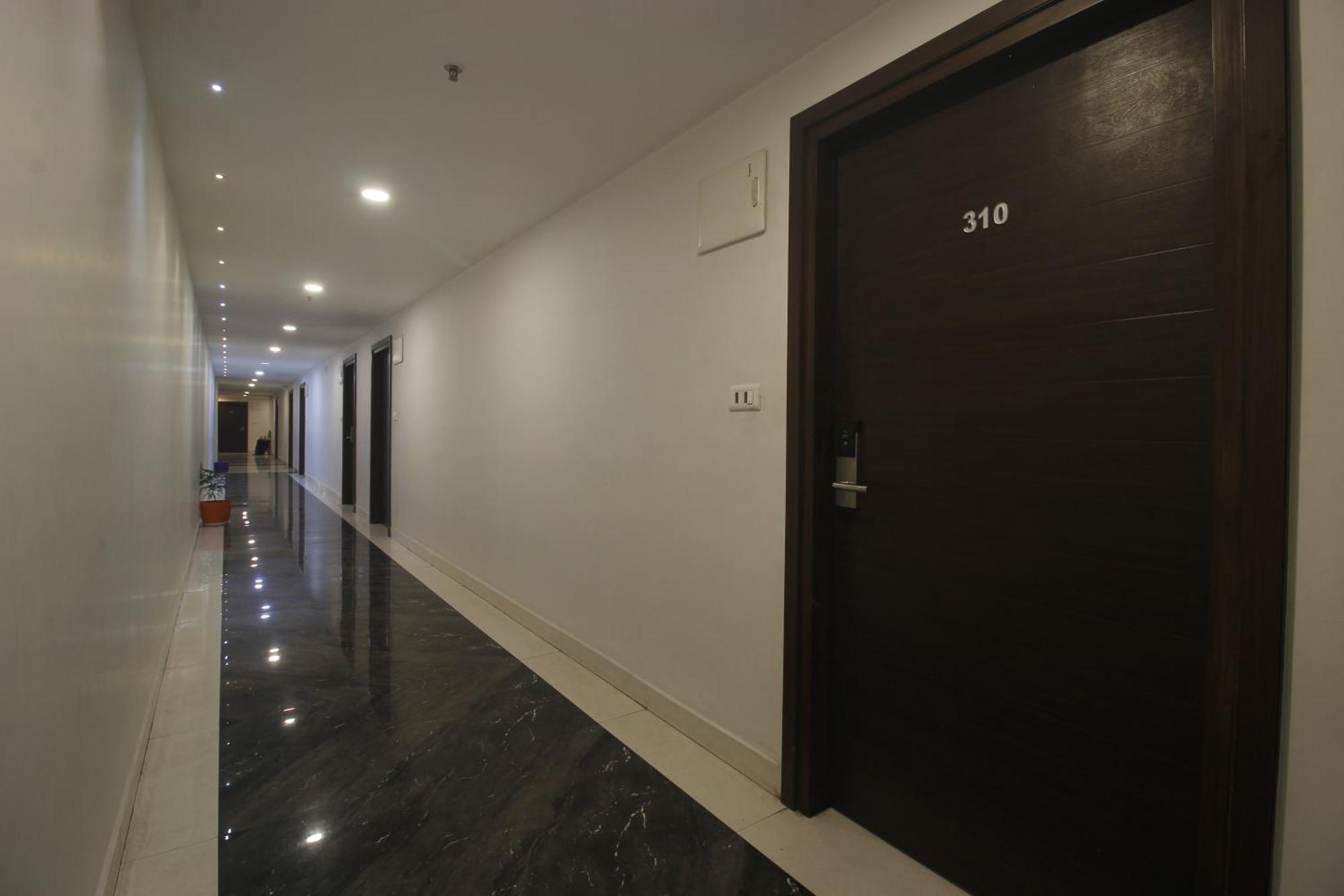 Hotel Ssr Grand Hyderabad Eksteriør bilde