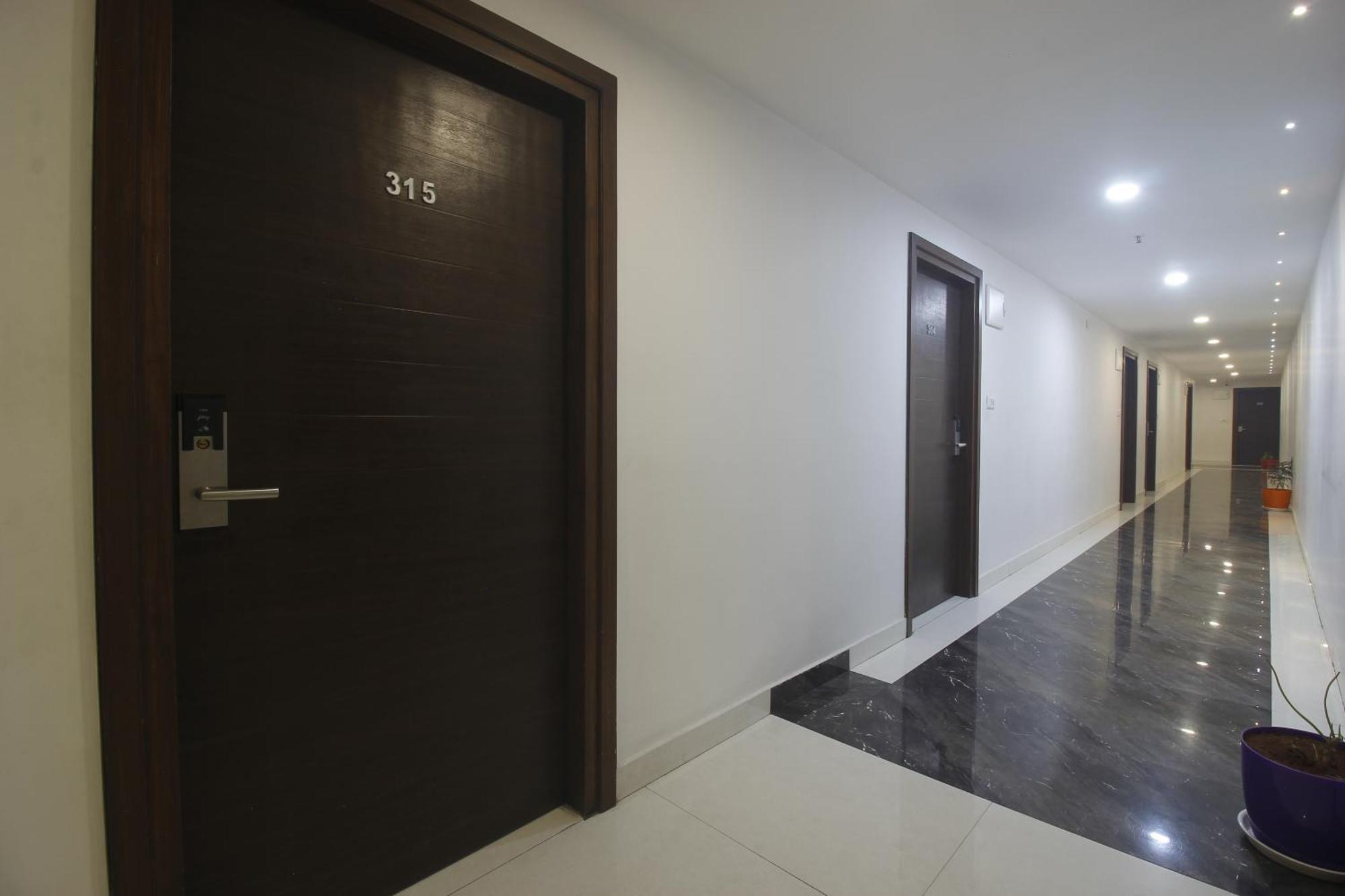 Hotel Ssr Grand Hyderabad Eksteriør bilde