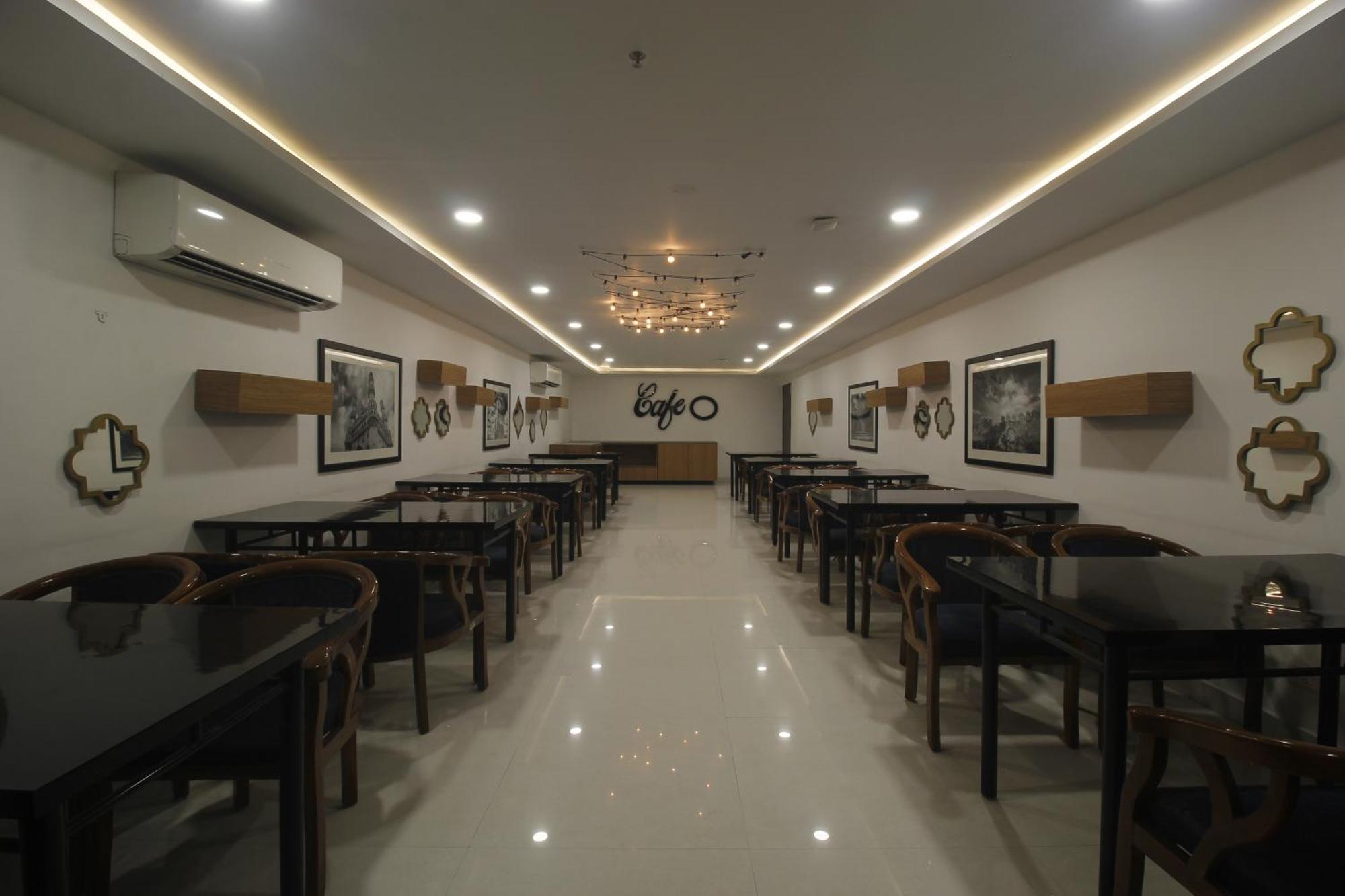 Hotel Ssr Grand Hyderabad Eksteriør bilde